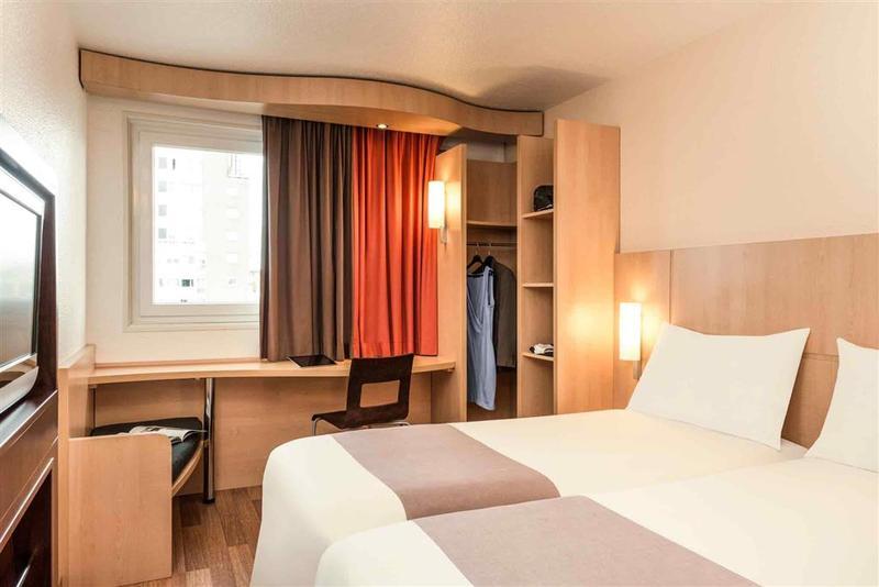 Ibis Budget - Porte De Bagnolet Exterior foto