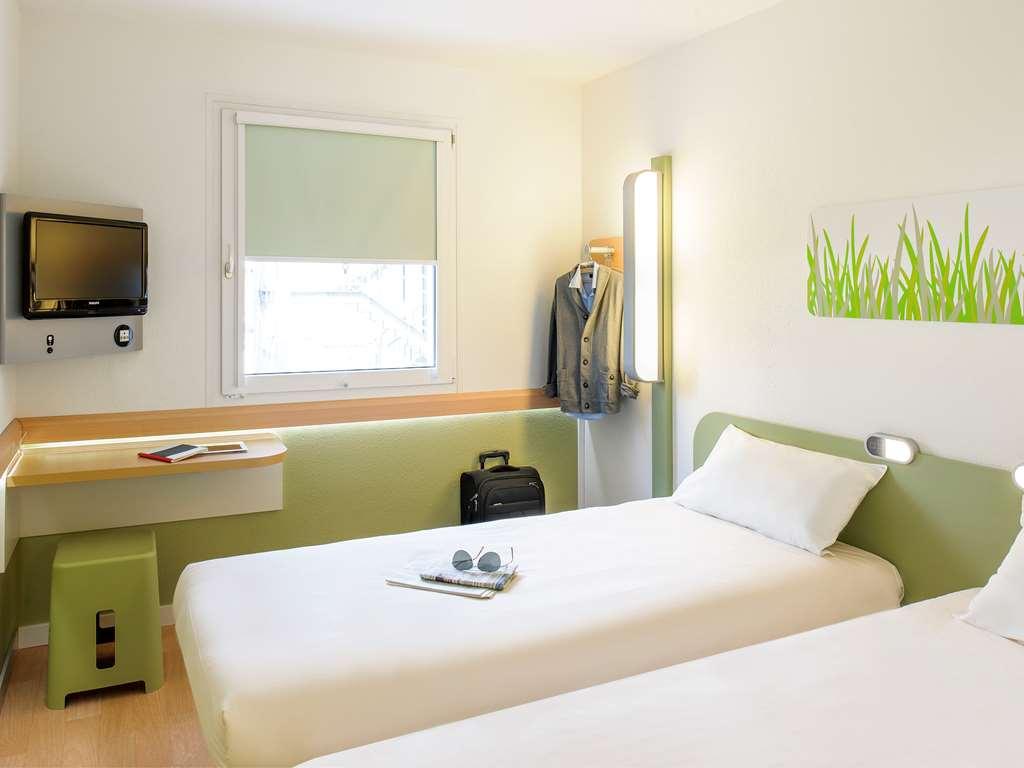 Ibis Budget - Porte De Bagnolet Quarto foto