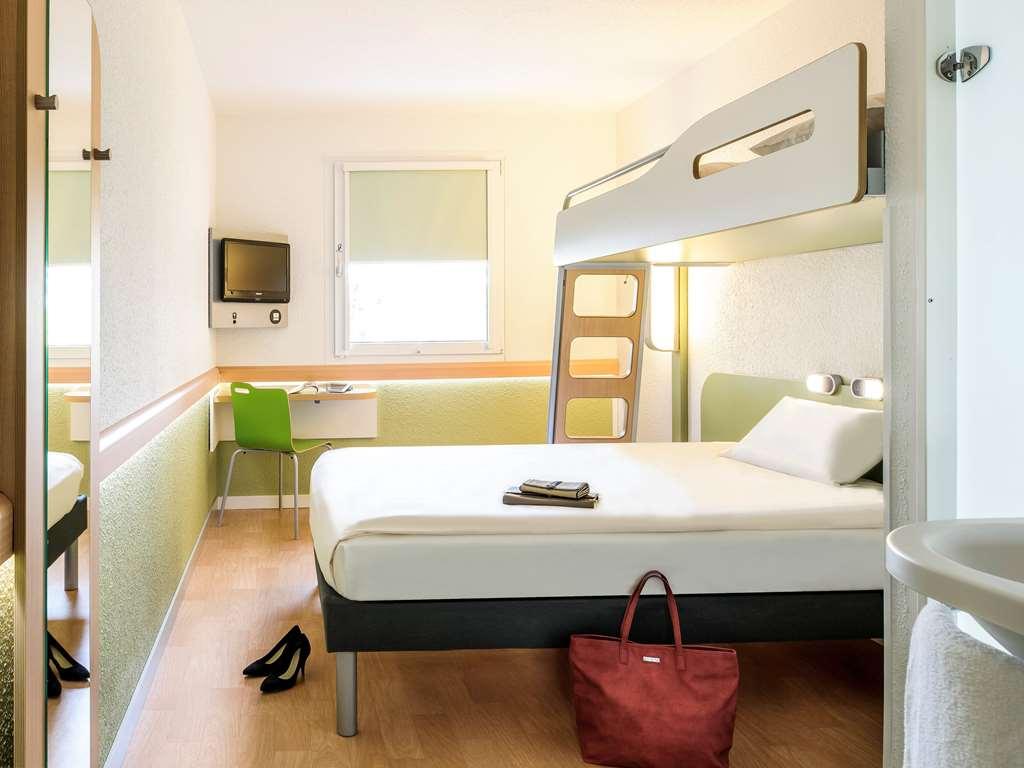 Ibis Budget - Porte De Bagnolet Quarto foto